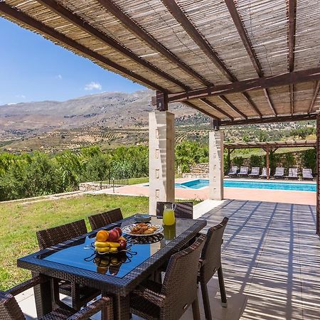 Poseidon Villa, Nestled In The Picturesque South, By Thinkvilla Lefkogeia Eksteriør bilde