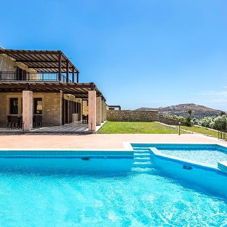 Poseidon Villa, Nestled In The Picturesque South, By Thinkvilla Lefkogeia Eksteriør bilde