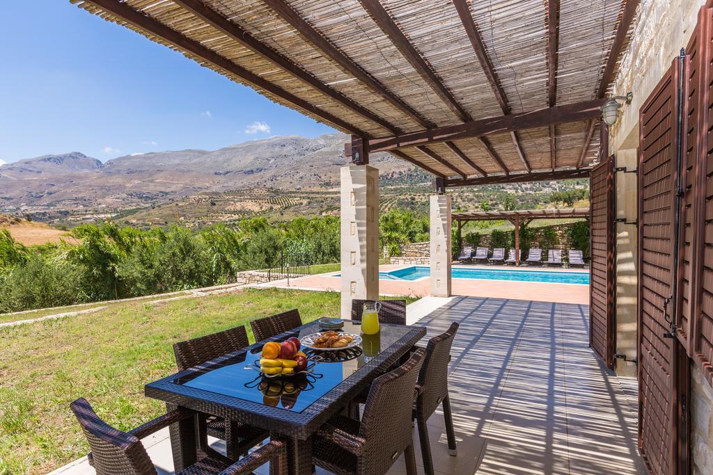 Poseidon Villa, Nestled In The Picturesque South, By Thinkvilla Lefkogeia Eksteriør bilde